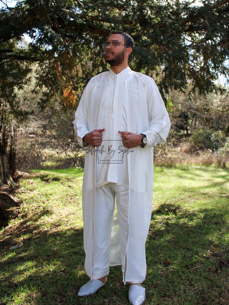 white jabador